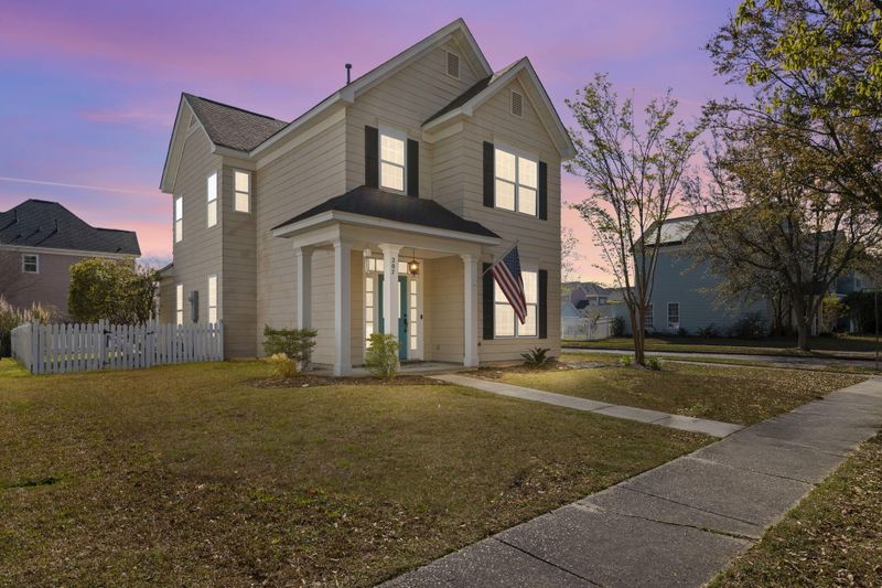 207 Pimpernel St, Summerville, SC 29483