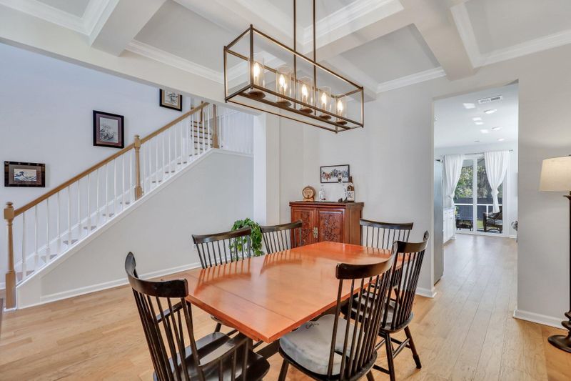 2203 David Green Rd, Mount Pleasant, SC 29464