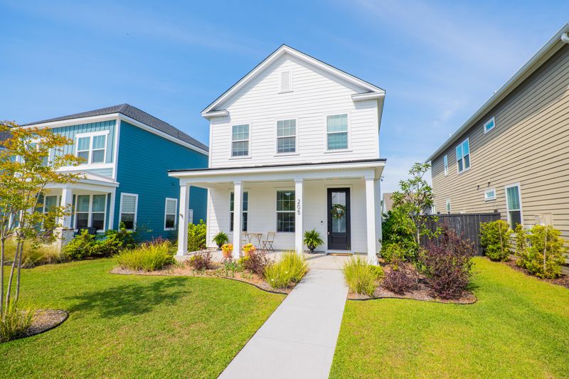 205 Billinger St, Summerville, SC 29486