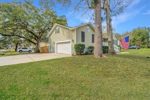4701 Padgett St, North Charleston, SC 29405