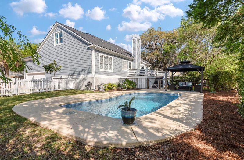 2045 Laurel Springs Ln, Mount Pleasant, SC 29466