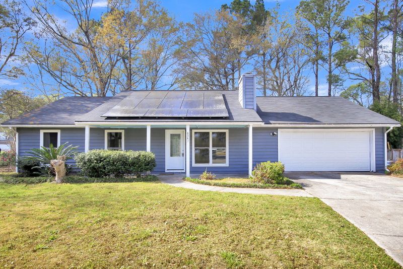 8349 Longridge Rd, North Charleston, SC 29418