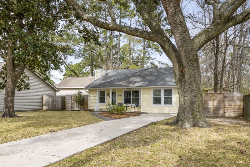 1274 Lake Mallard Blvd, Mount Pleasant, SC 29464