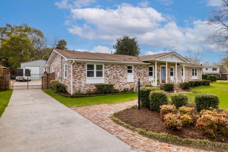 4891 Victoria Ave, North Charleston, SC 29405