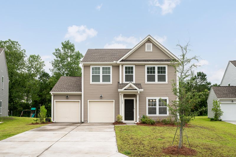 107 Rockingham Way, Moncks Corner, SC 29461