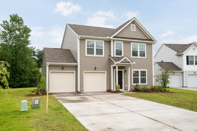 107 Rockingham Way, Moncks Corner, SC 29461