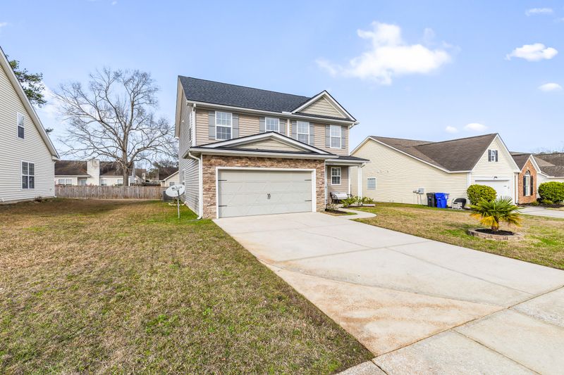 7656 Fayetteville Rd, North Charleston, SC 29418