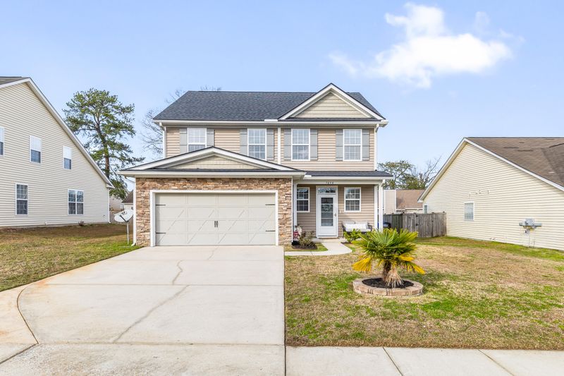7656 Fayetteville Rd, North Charleston, SC 29418