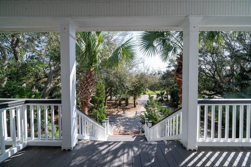 3310 Palmetto Blvd, Edisto Beach, SC 29438