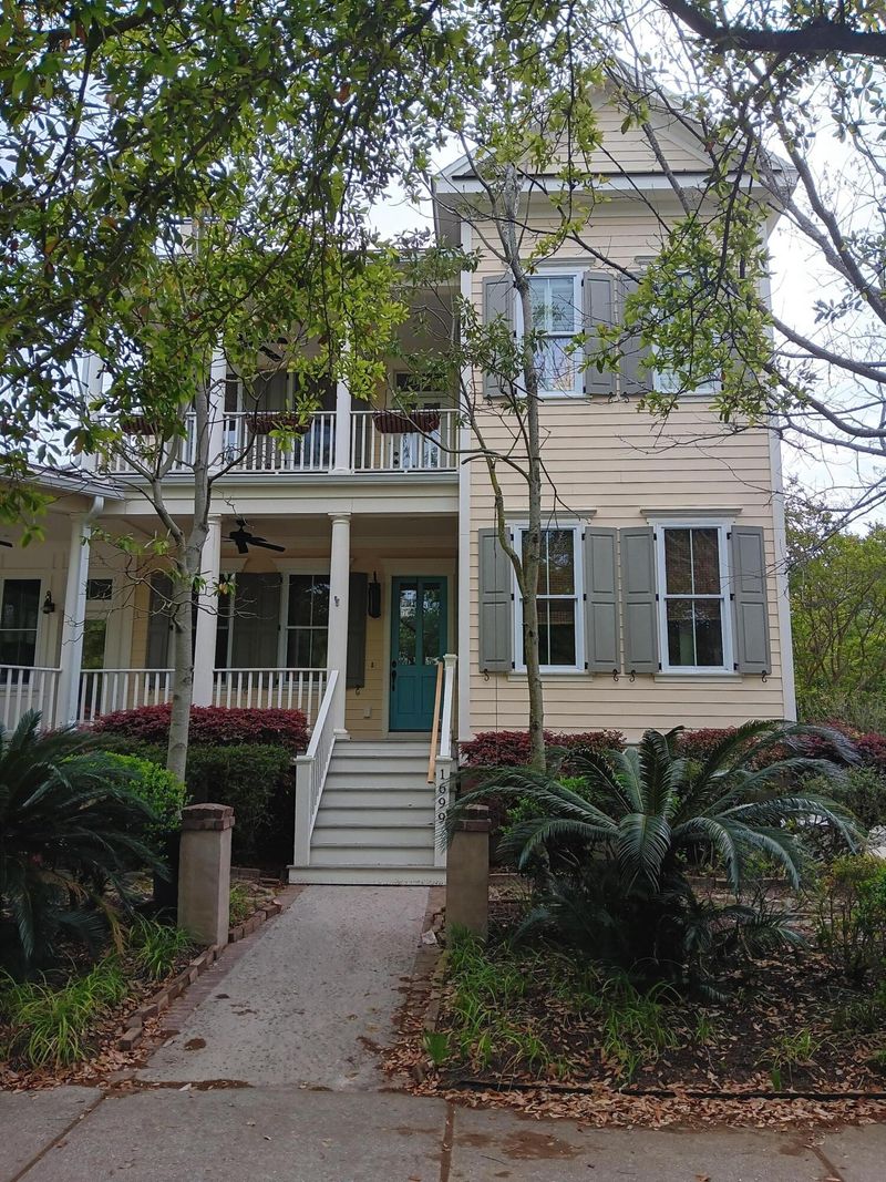 1699 Pierce St, Charleston, SC 29492