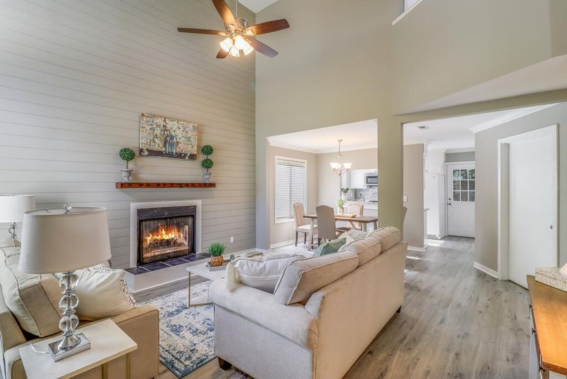 2737 Treetop Ct, Charleston, SC 29414