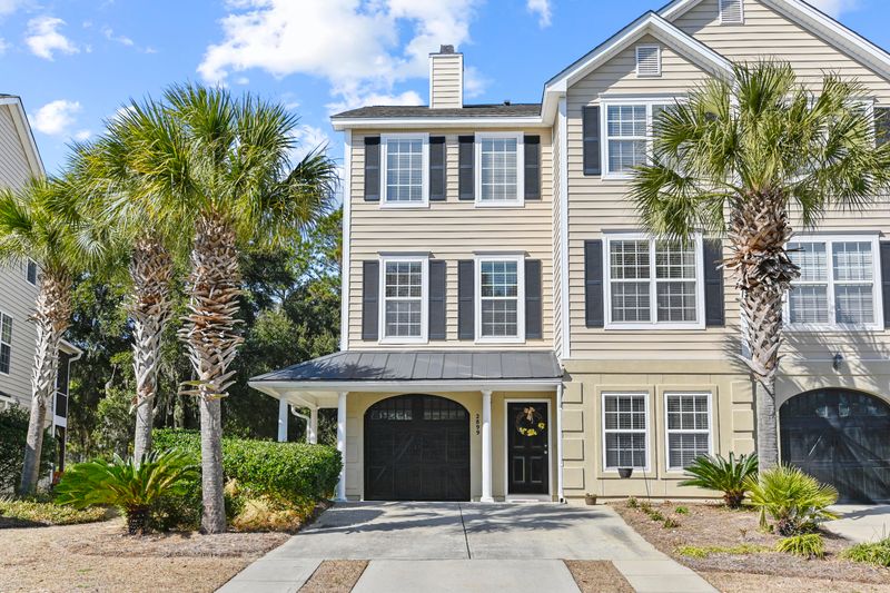 2899 Woodland Park Dr, Mount Pleasant, SC 29466