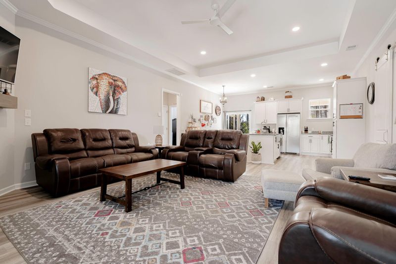 3045 Old Gilliard Rd, Holly Hill, SC 29059