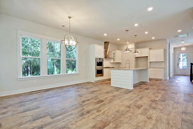 220 Witherspoon St, Summerville, SC 29486