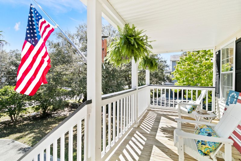 1533 Periwinkle Dr, Mount Pleasant, SC 29466