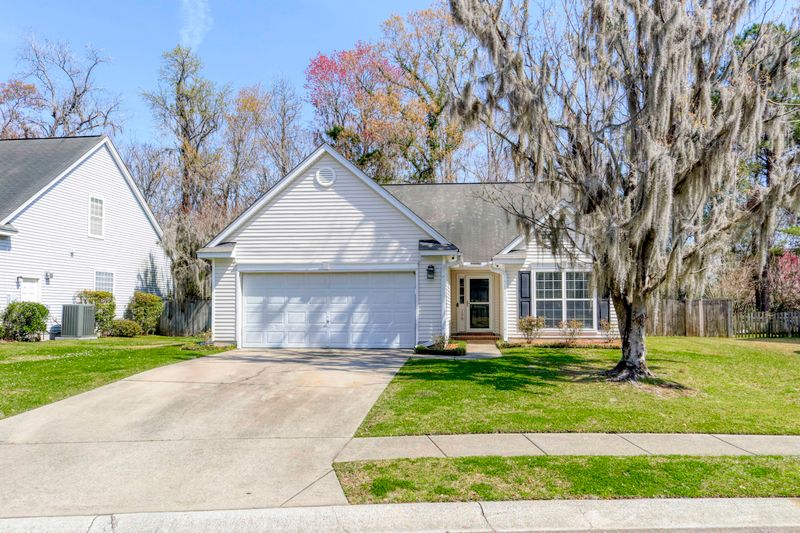 179 Cabrill Dr, Charleston, SC 29414