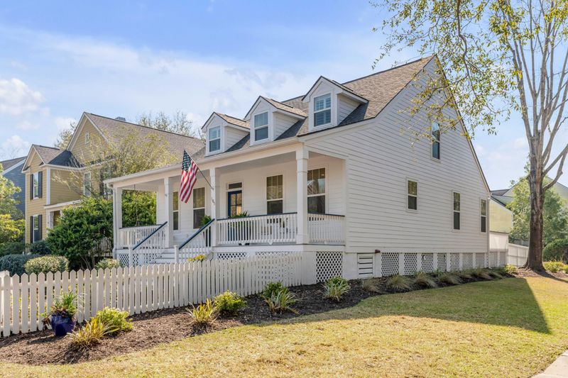 105 Jordan Ct, Daniel Island, SC 29492