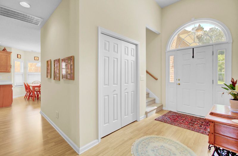 8718 Evangeline Dr, North Charleston, SC 29420