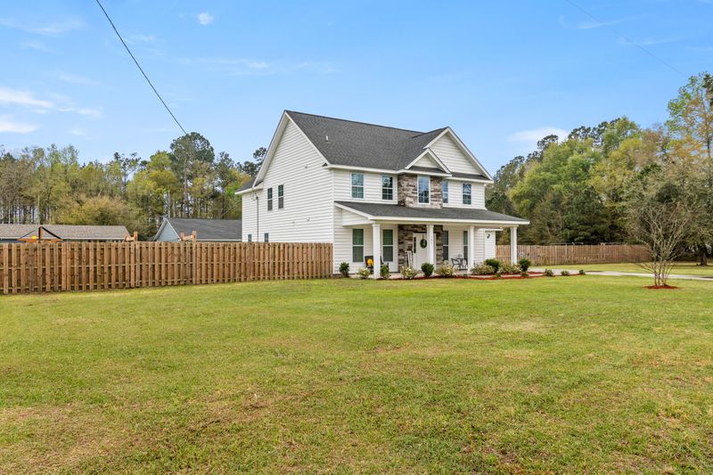 101 Edisto Dane Ln, Ridgeville, SC 29472