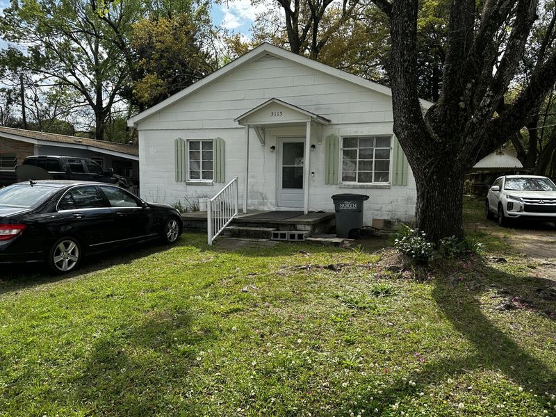 5113 Willis Dr, North Charleston, SC 29406