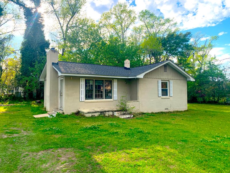 5133 Delta St, North Charleston, SC 29406