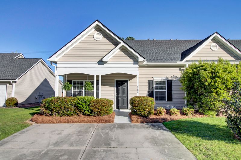 1290 River Rock Rd, Hanahan, SC 29410