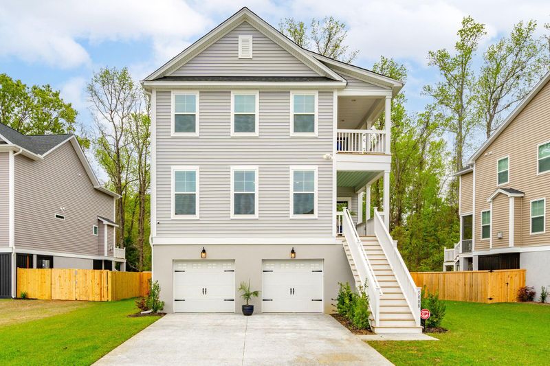 5008 Gum Tree Ln, Johns Island, SC 29455