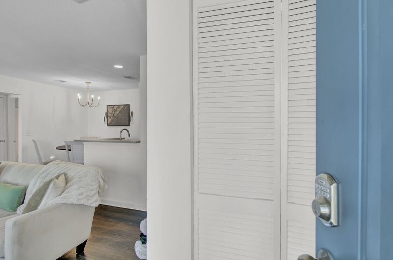 268 Alexandra Dr #7, Mount Pleasant, SC 29464