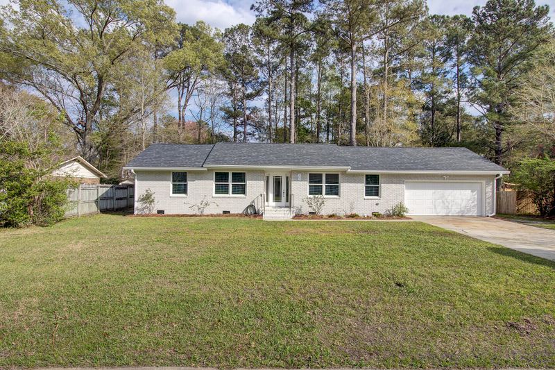 103 Three Wood Ln, Summerville, SC 29483