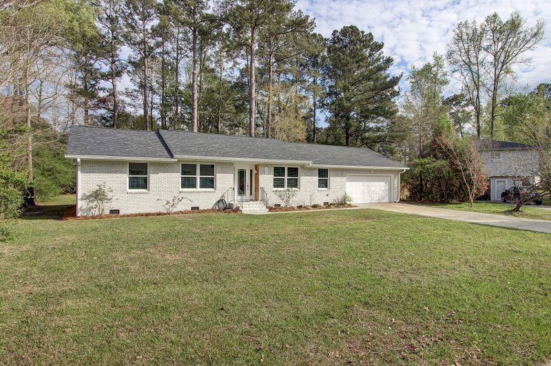 103 Three Wood Ln, Summerville, SC 29483