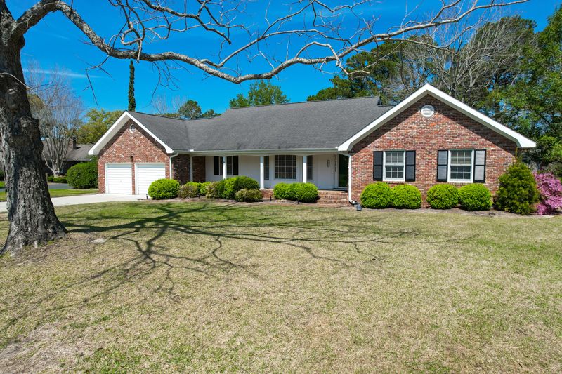1361 E Vagabond Ln, Mount Pleasant, SC 29464