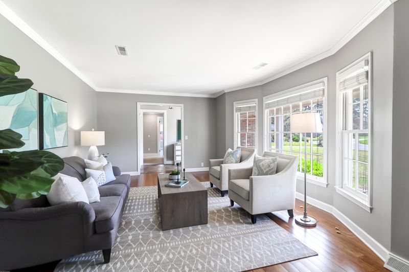 1361 E Vagabond Ln, Mount Pleasant, SC 29464