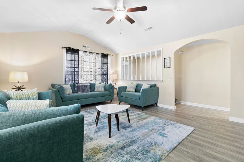4711 Ezekiel Ave, North Charleston, SC 29405