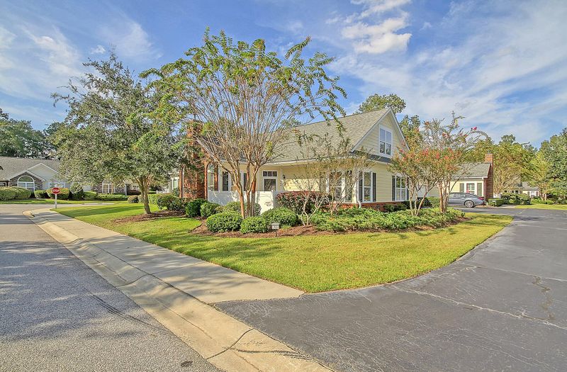 8800 Dorchester Rd #1904, North Charleston, SC 29420