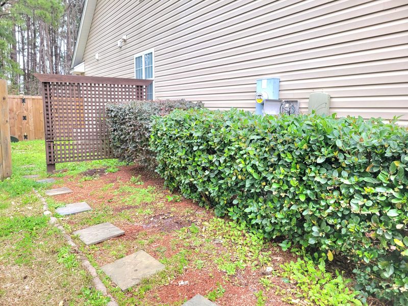 234 Two Forts Rd, Moncks Corner, SC 29461
