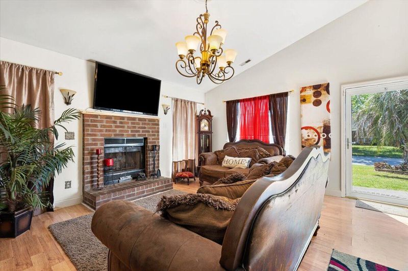 5138 Westview St, North Charleston, SC 29418
