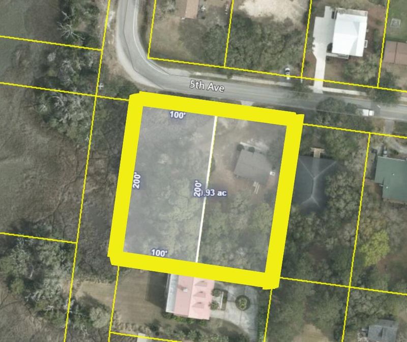 147 5th Ave, Mount Pleasant, SC 29464