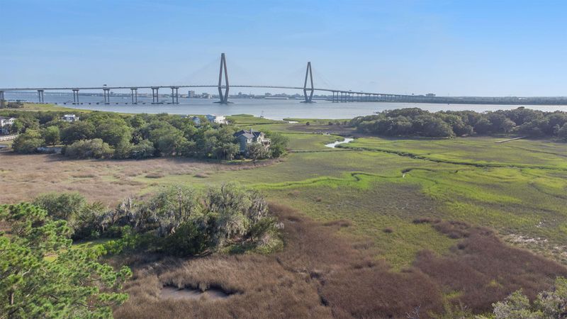 147 5th Ave, Mount Pleasant, SC 29464