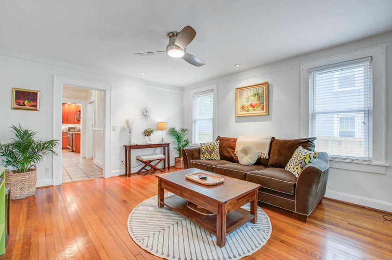 311 Tall Oak Ave, Charleston, SC 29407