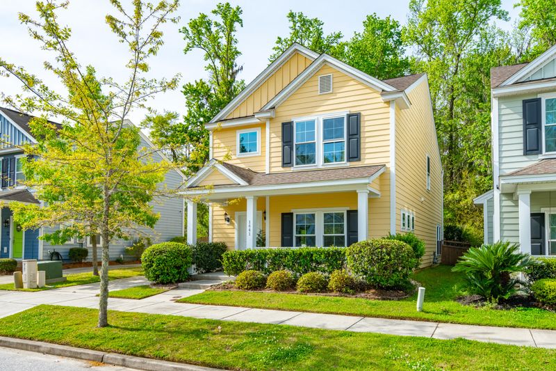 1641 Sparkleberry Ln, Johns Island, SC 29455