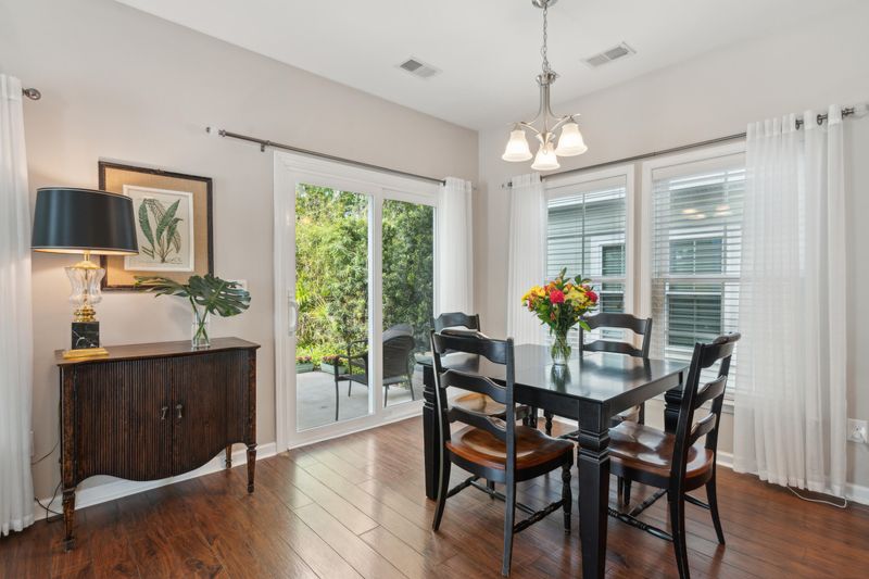 1641 Sparkleberry Ln, Johns Island, SC 29455