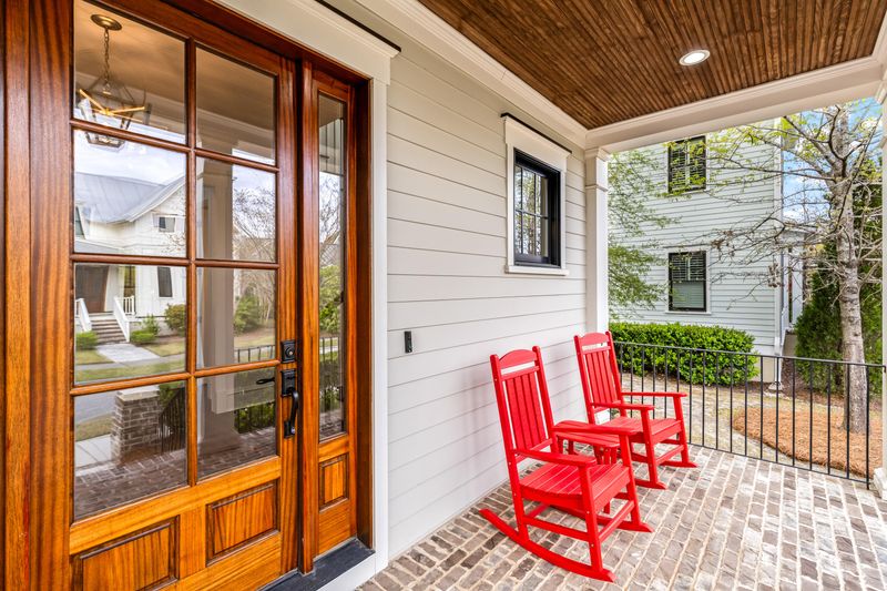 213 Amberjack Ln, Daniel Island, SC 29492