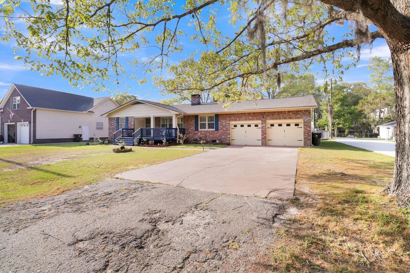 1805 Fishing Island Rd, Moncks Corner, SC 29461