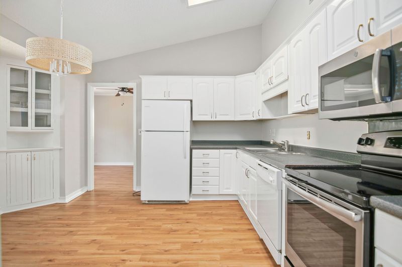 180 Mickler Dr, Ladson, SC 29456