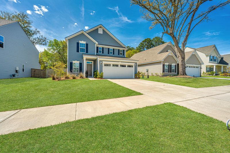 145 Country Oaks Ln, Wando, SC 29492