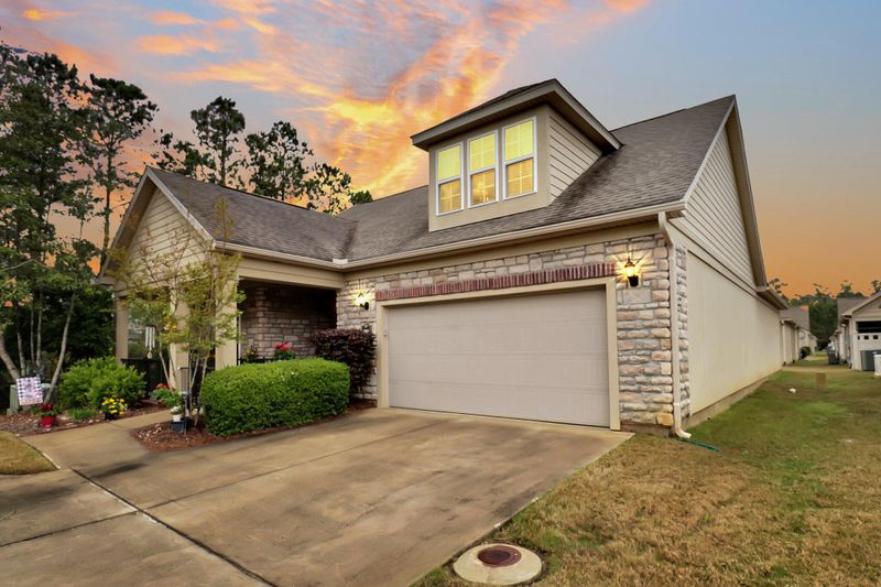 280 Village Stone Cir, Summerville, SC 29486