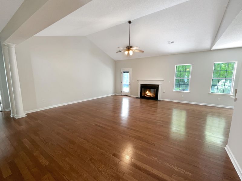 109 Chatfield Cir, Goose Creek, SC 29445