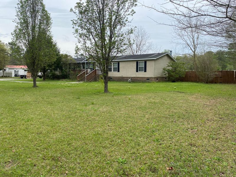 176 Hill Dr, Summerville, SC 29483