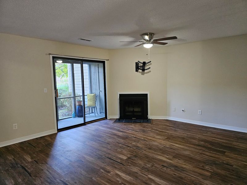 2327 Treescape Dr #2, Charleston, SC 29414