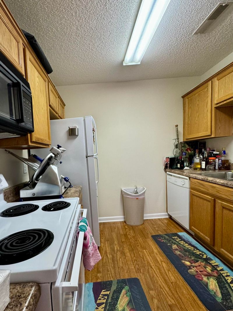 162 Pine Shadow Dr, Goose Creek, SC 29445